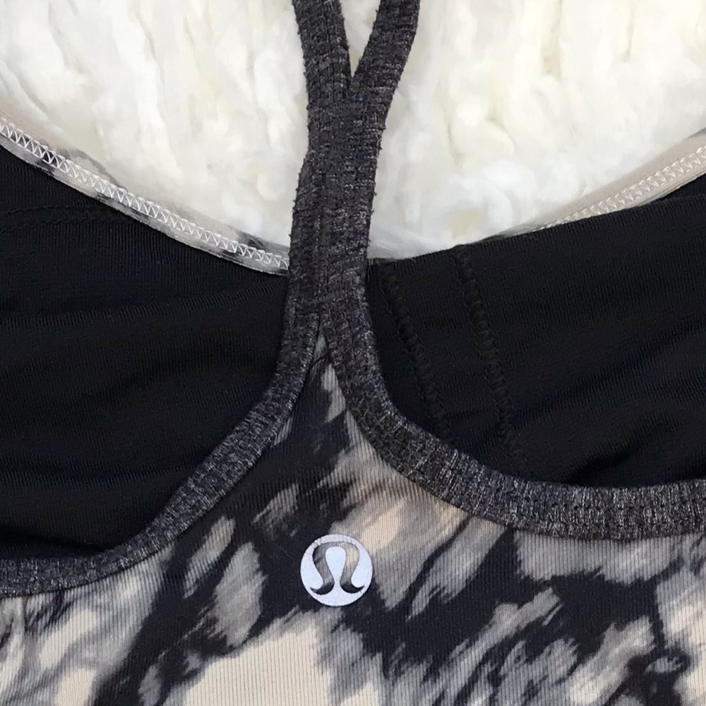 Lululemon work out top size S